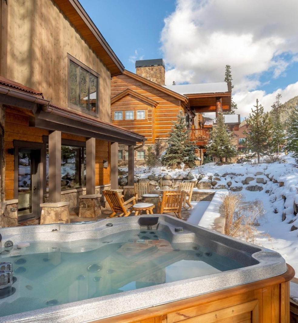 Rentals with Hot Tubs callout